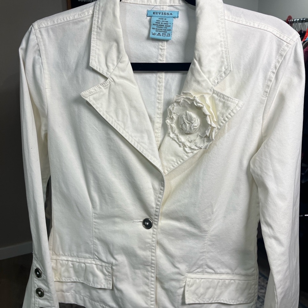 EiVissa Women’s White Jacket